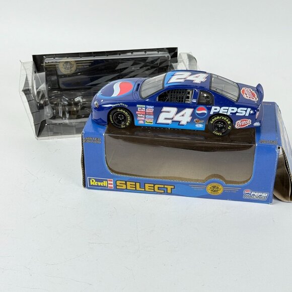 Revell Select 1999 Pepsi Racing  #24 Jeff Gordon DieCast 1:24 Scale Car Vintage - Picture 1 of 10